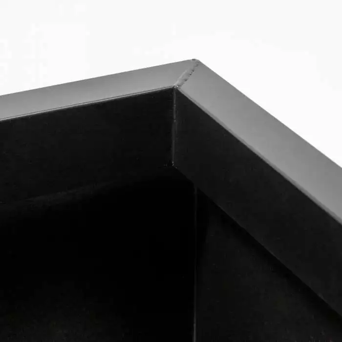 75cm Zinc Galvanised Black Trough 6 75cm Zinc Galvanised Black Trough - Image 4